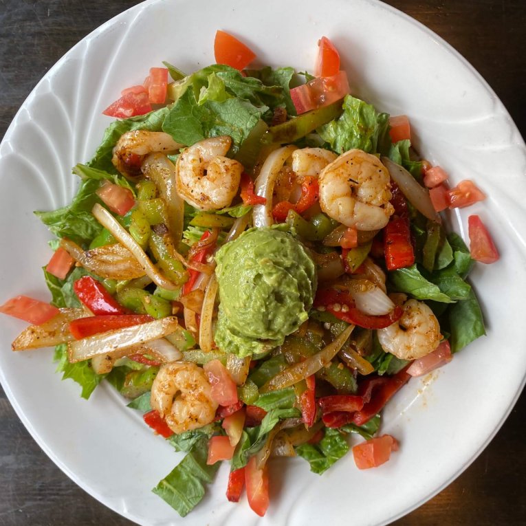 Blackened Shrimp Fajita Salad